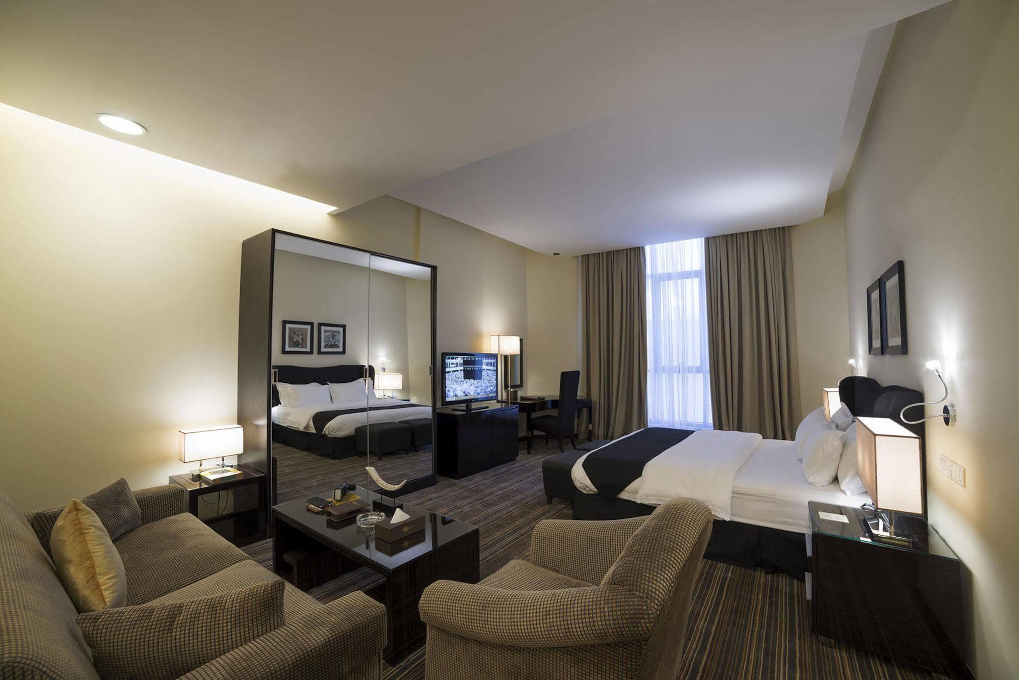 Zara Continental Hotel Al-Khubar Exteriér fotografie